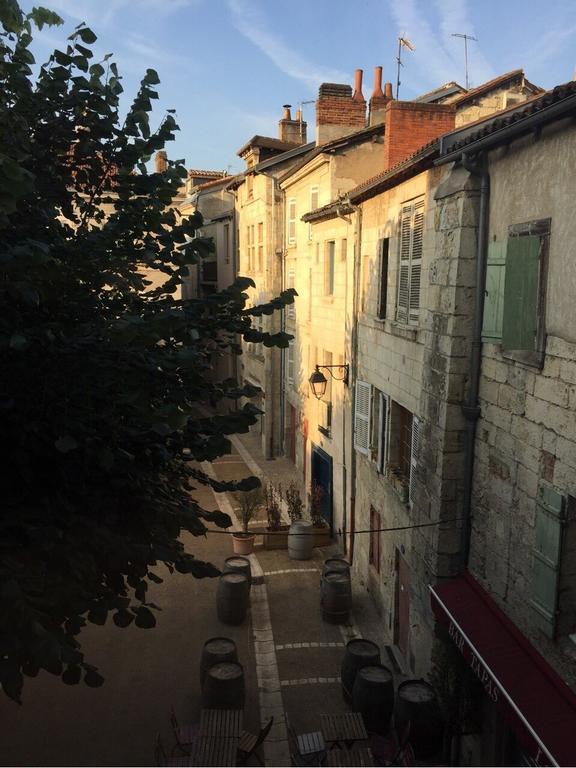 Studios Du Marche Au Bois Périgueux Eksteriør bilde